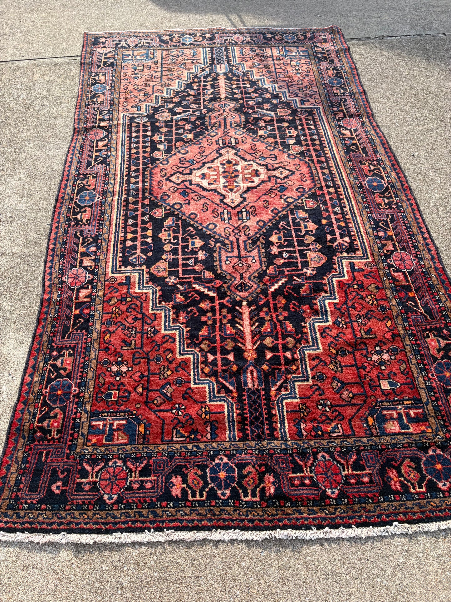 0 Vintage Persian Rug- 9’4 x 5’11