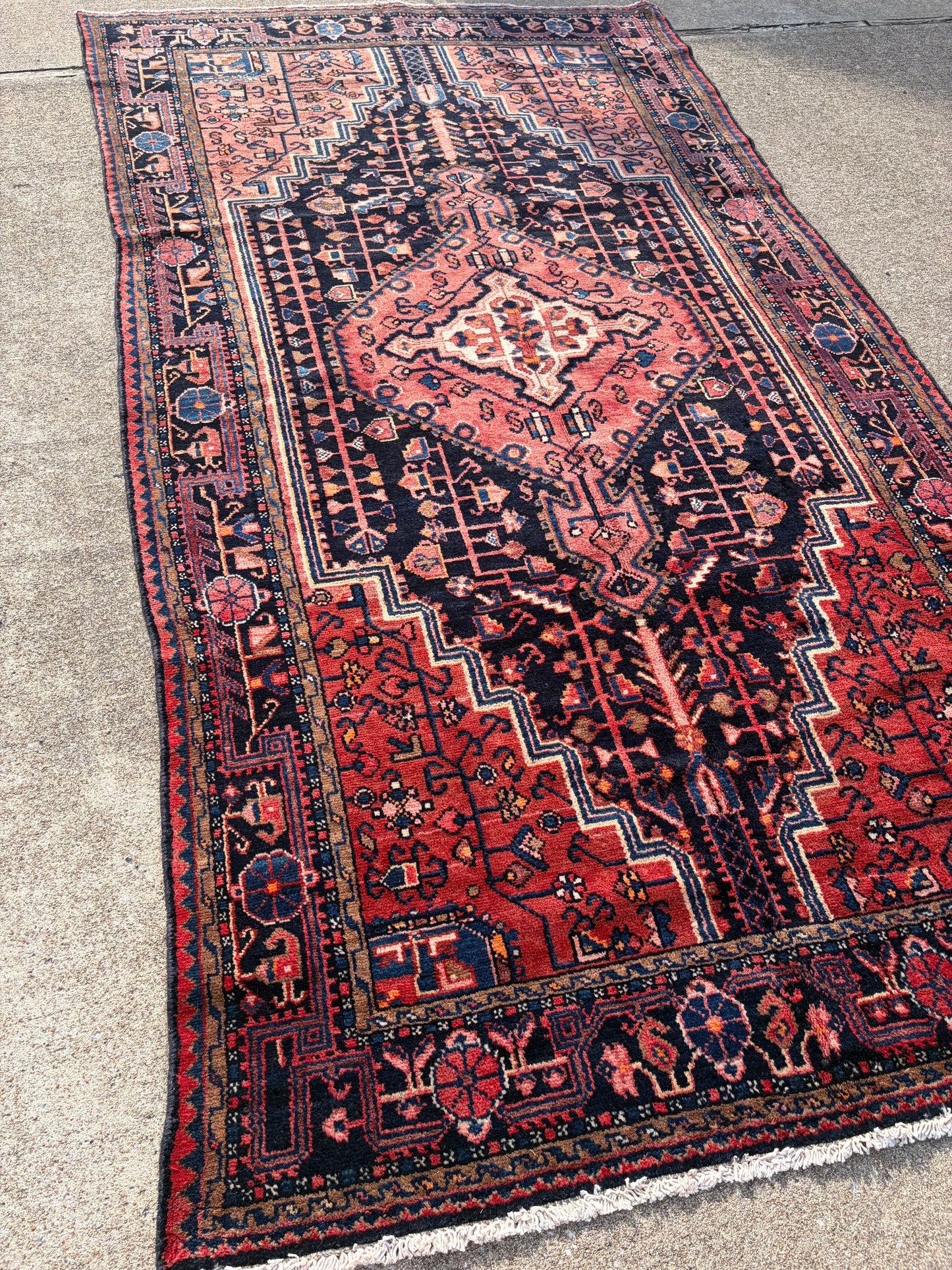 0 Vintage Persian Rug- 9’4 x 5’11