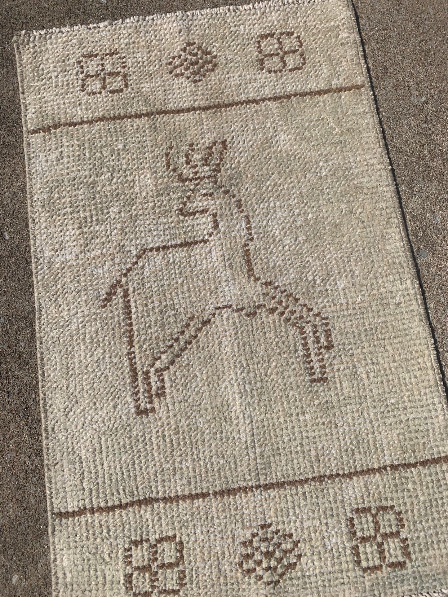 Vintage Turkish Rug- 1'6 x 2'5