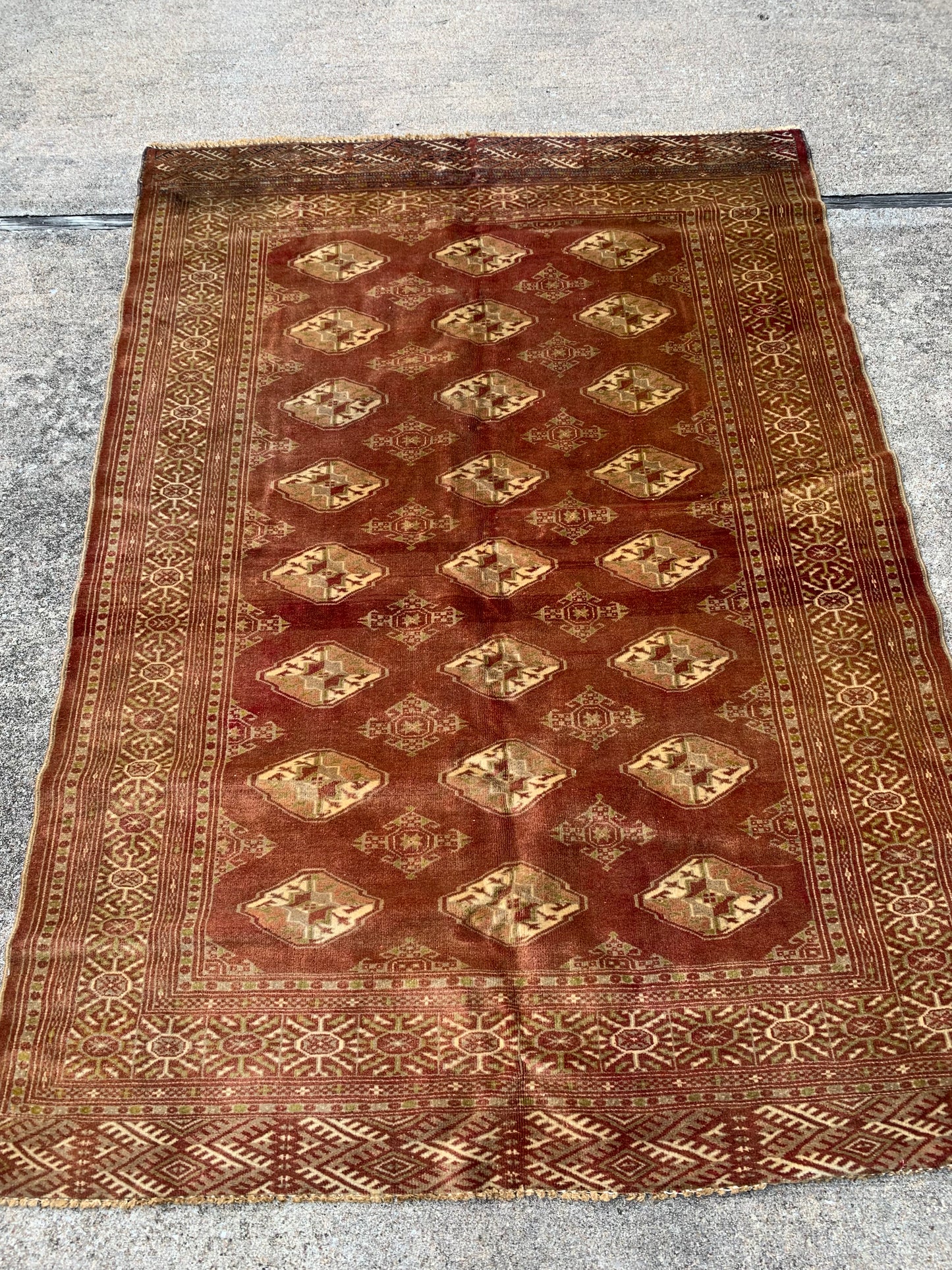 Antique Persian Rug- 5’8 x 4’