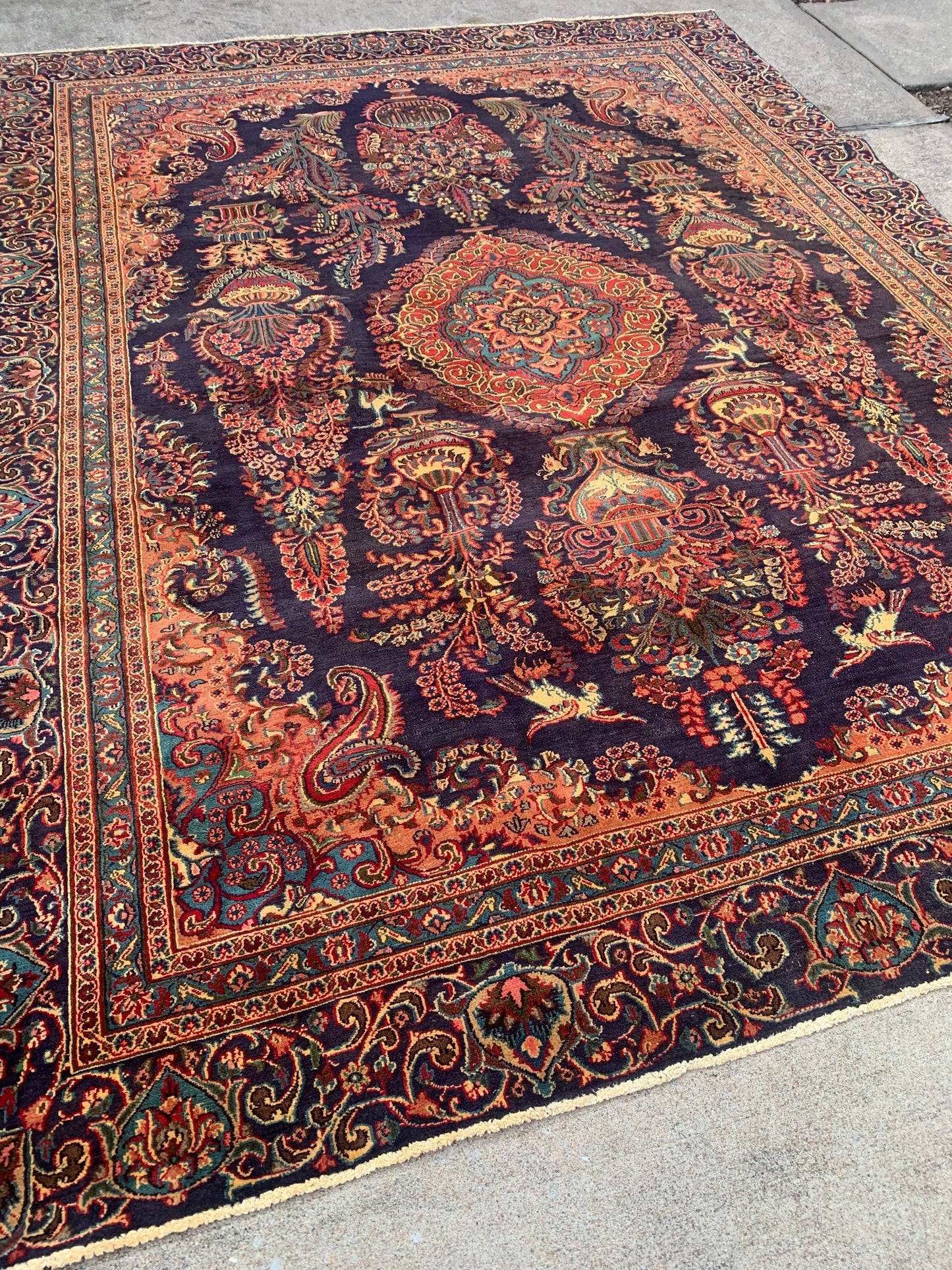 8’6x11’9 Royal Design Rug