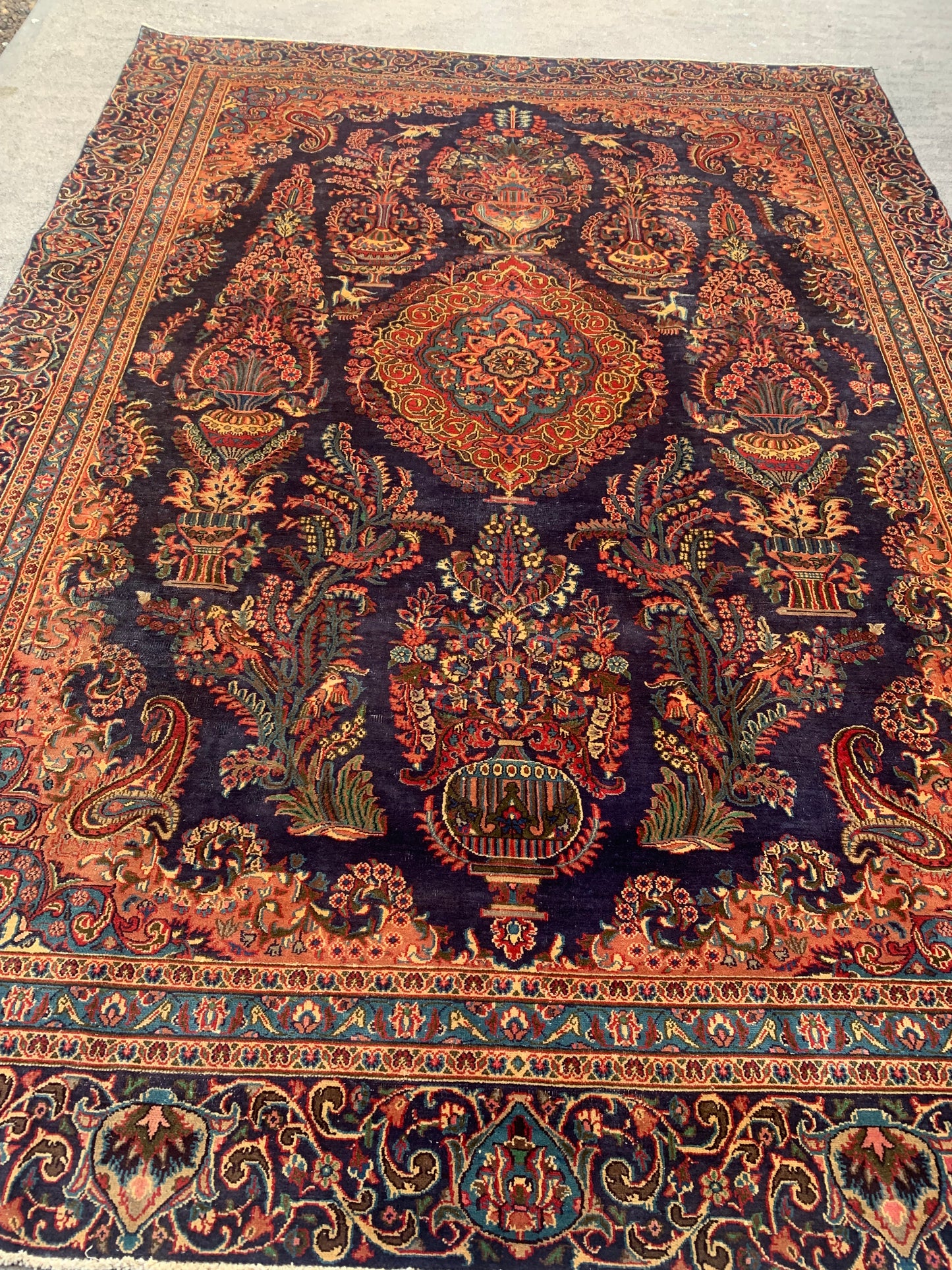 8’6x11’9 Royal Design Rug