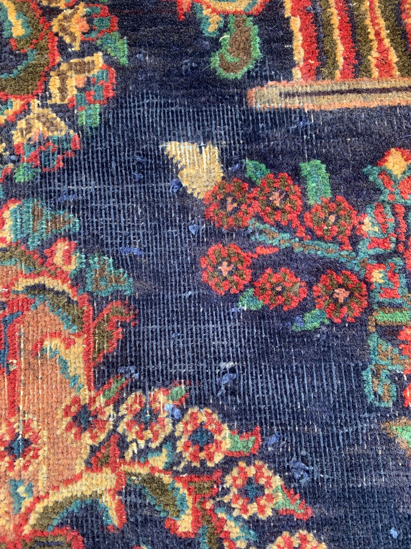 8’6x11’9 Royal Design Rug