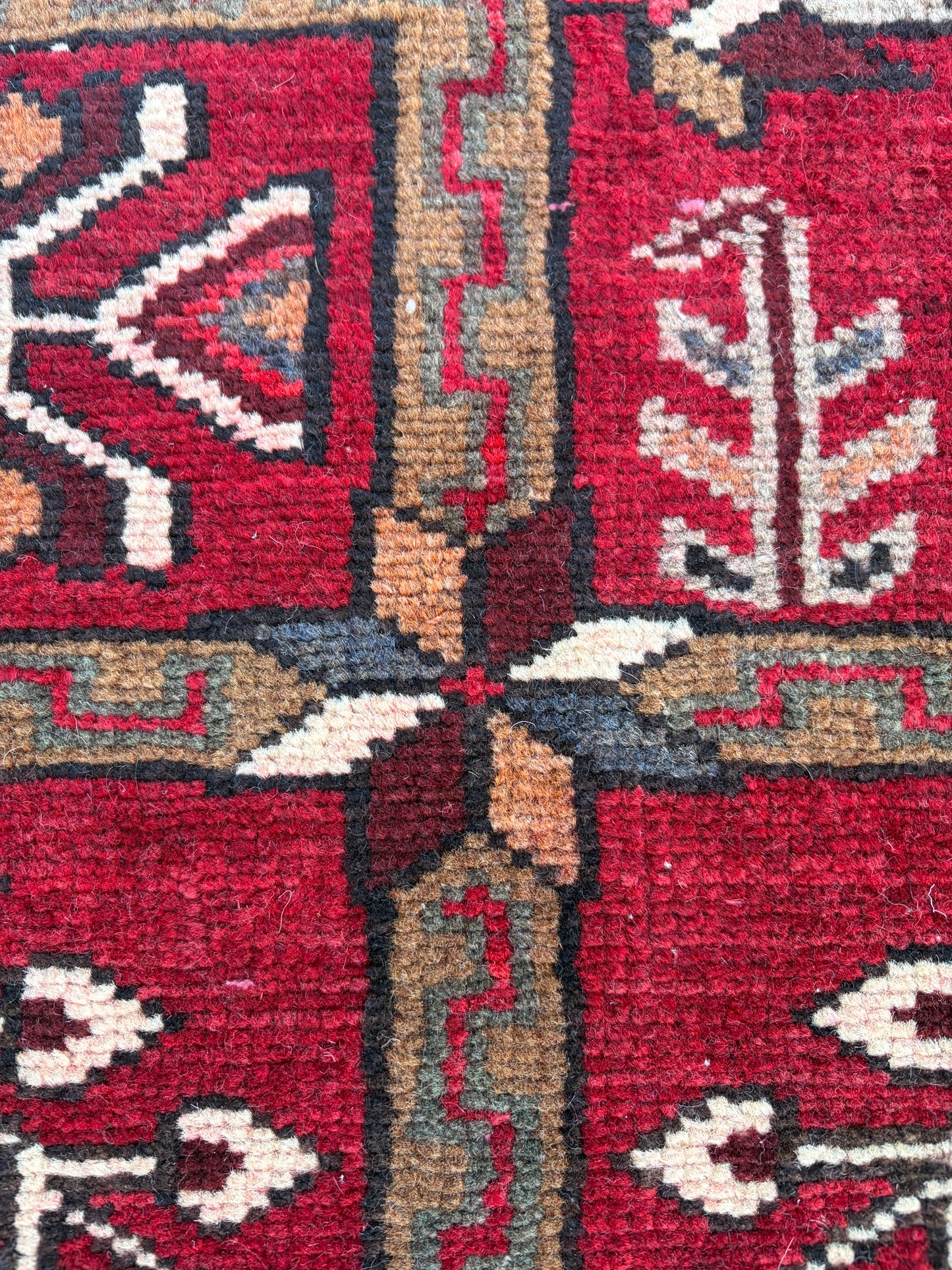 001 Vintage Persian Runner- 9'8 x 3'3