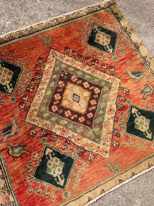 00 Vintage Persian Rug- 2’3 x 2’3