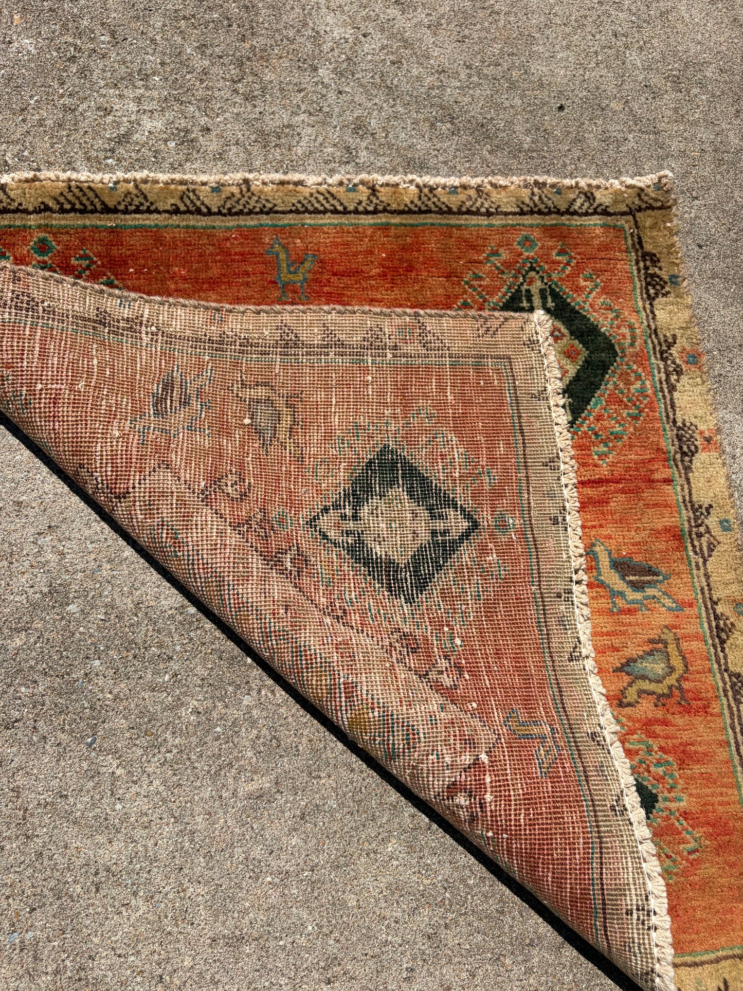00 Vintage Persian Rug- 2’3 x 2’3