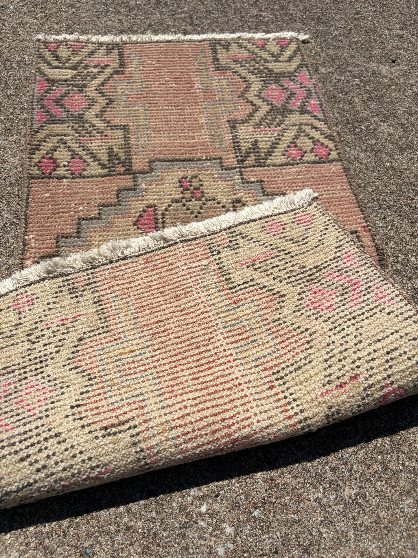 00 Vintage Turkish Mini- 2'10 x 1'4