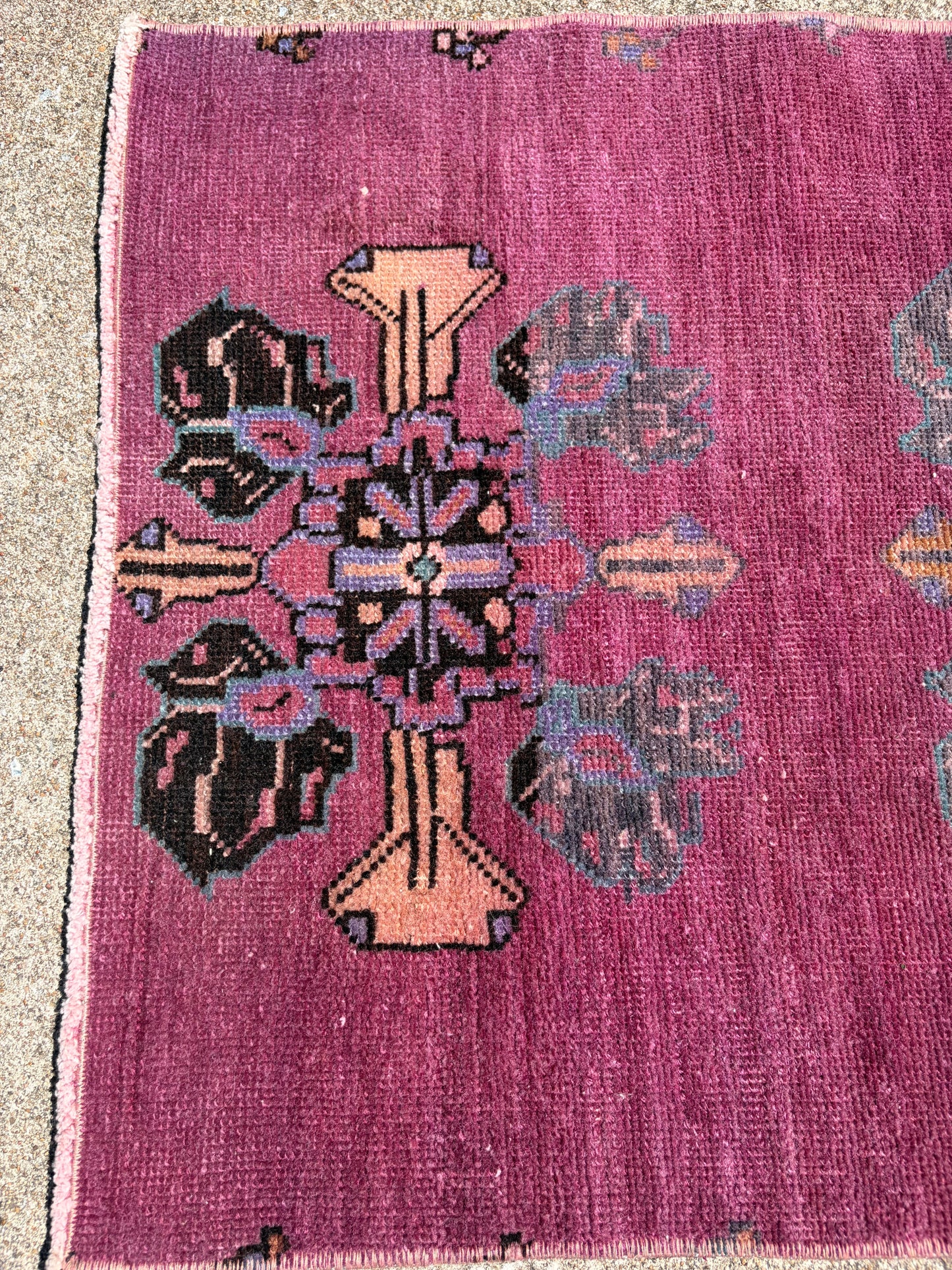 00 Vintage Turkish Runner- 7'5 x 1'10