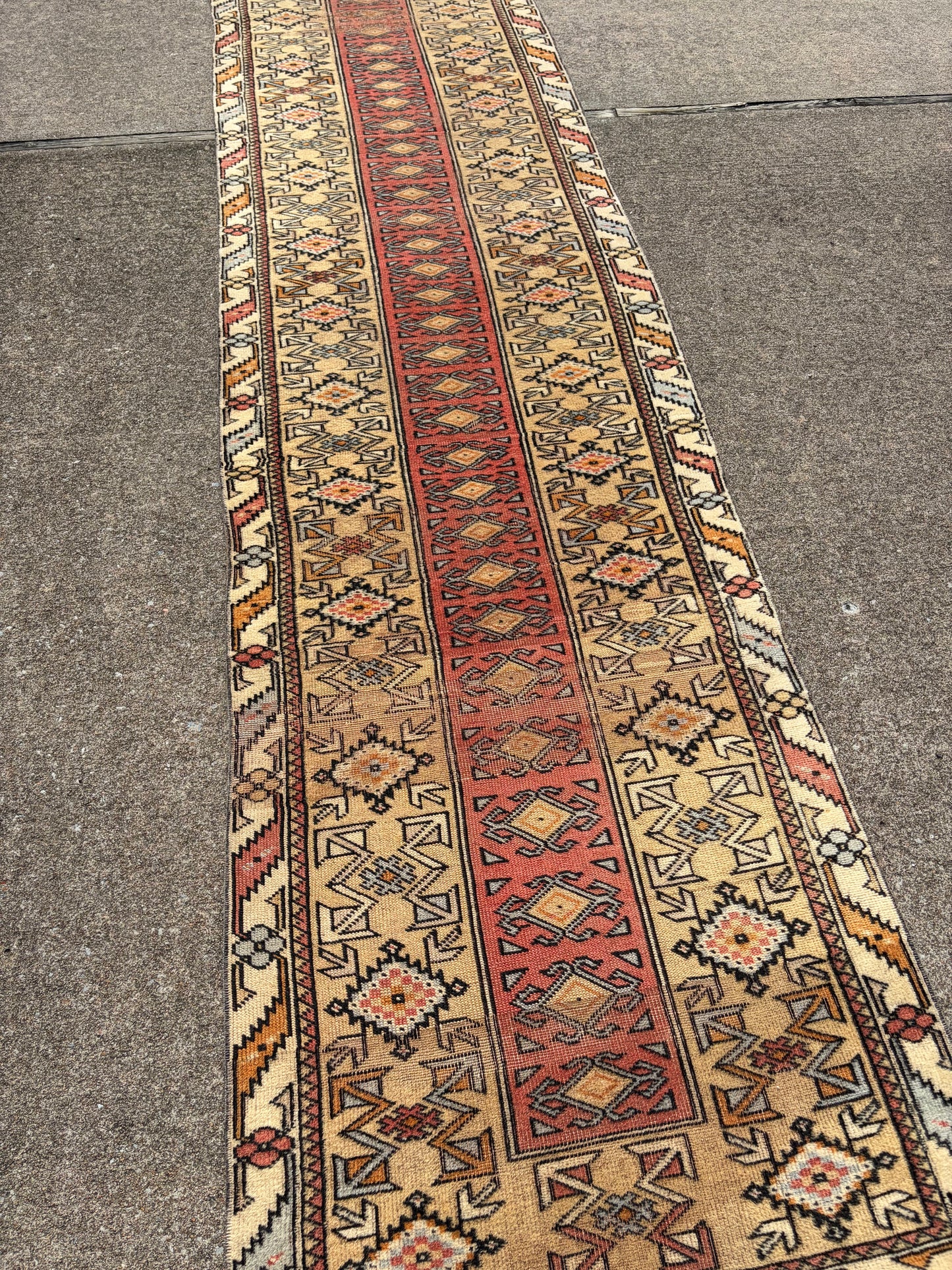 00 Vintage Turkish Runner - 12'4 x 2'9